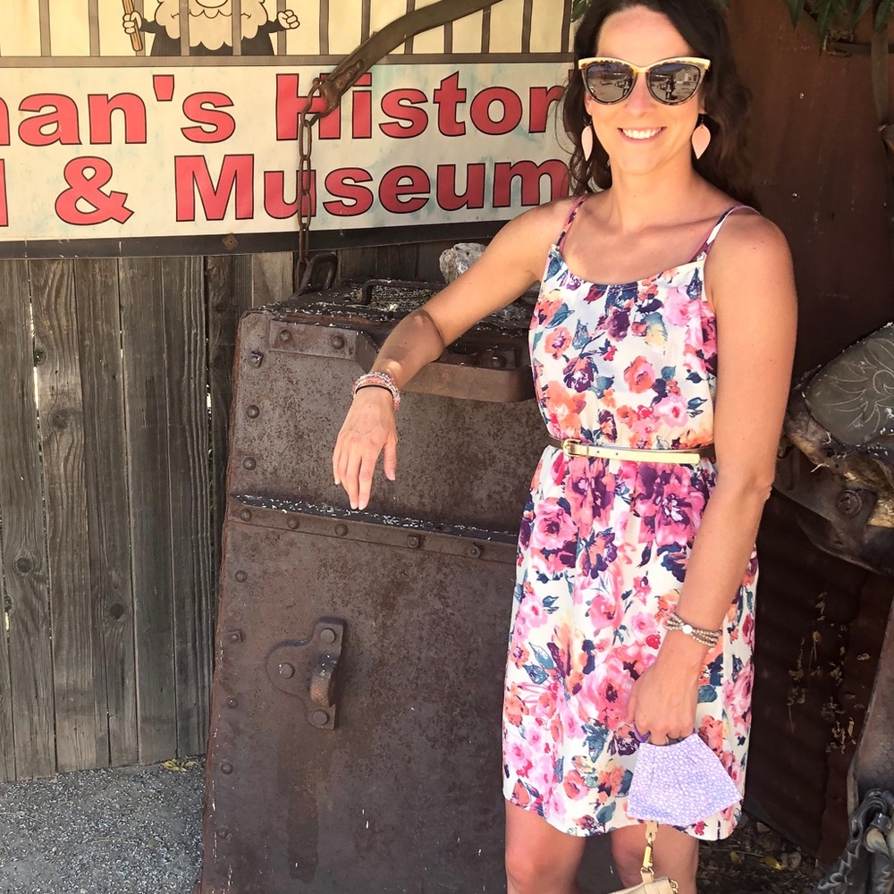 💋 5 for $50 - Floral Dress